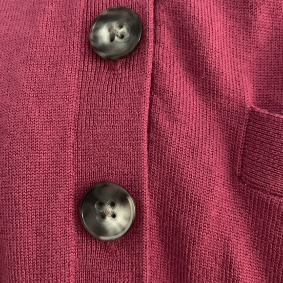 Ann Taylor Fine Merino Wool Cranberry Cardigan EUC - Picture 6 of 8